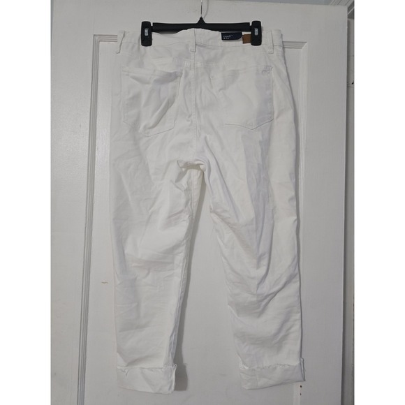 Crown And Ivy High Rise Skinny Cropped White Jeans Size 12 NWT - Picture 2 of 5